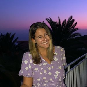 Meet your Posher, Courtney